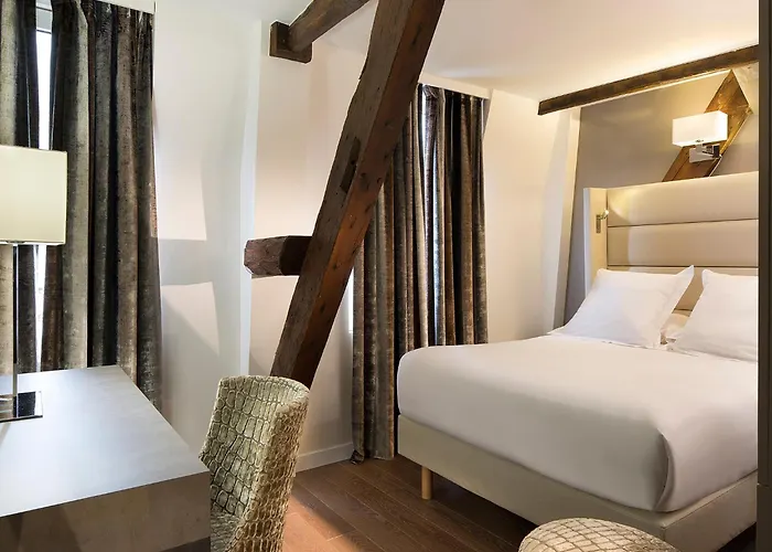 Jacques De Molay - Fitness & SaunaHotel Parijs